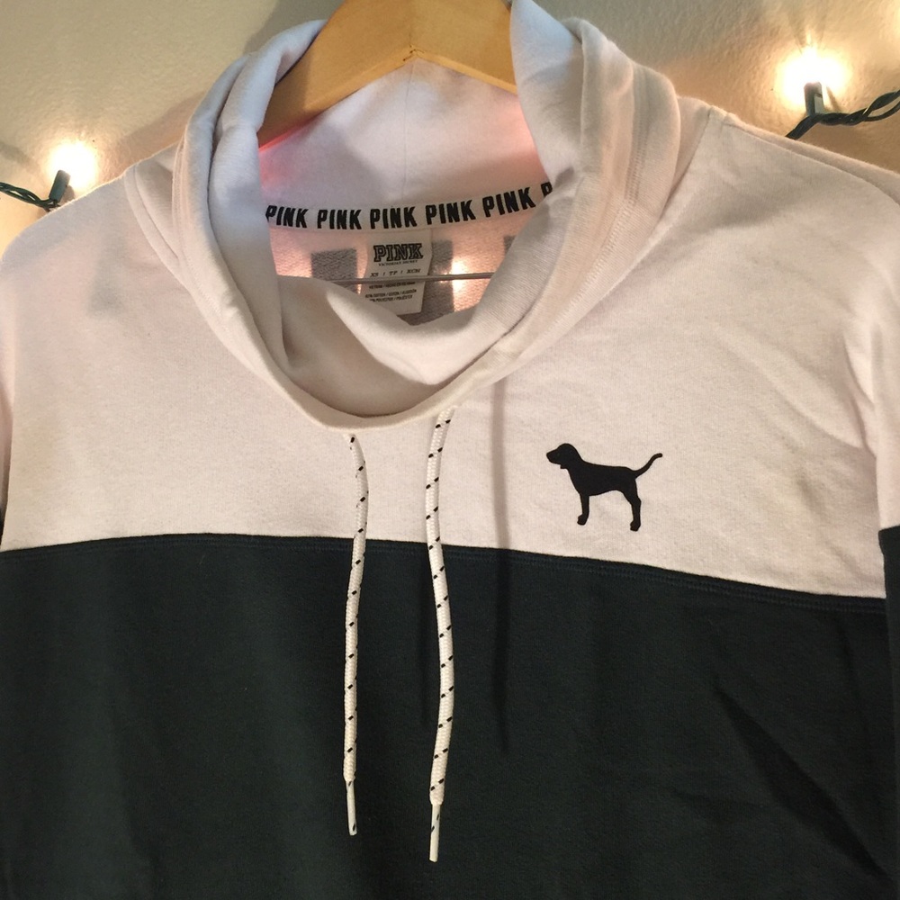 PINK Green and white coal neck sweatshirt